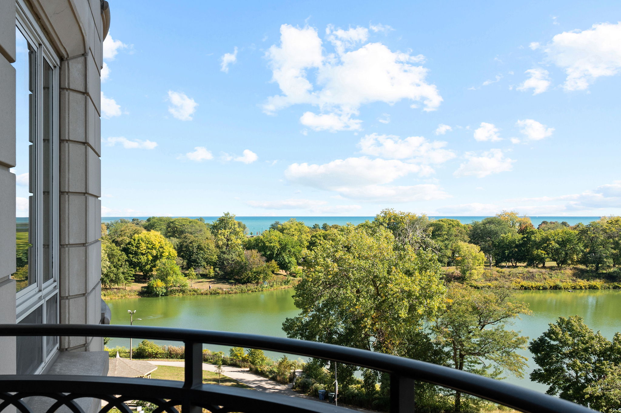 Advice from top Chicago realtor, Ryan Hardy